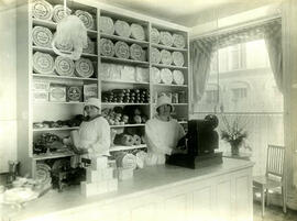 Konsum Eskilstuna, Mjölkbutik i Nyfors 1920-tal