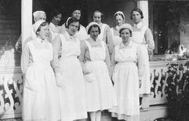 Fotografi, Gruppfoto hembiträden, Medelpad, 1930-1950-tal